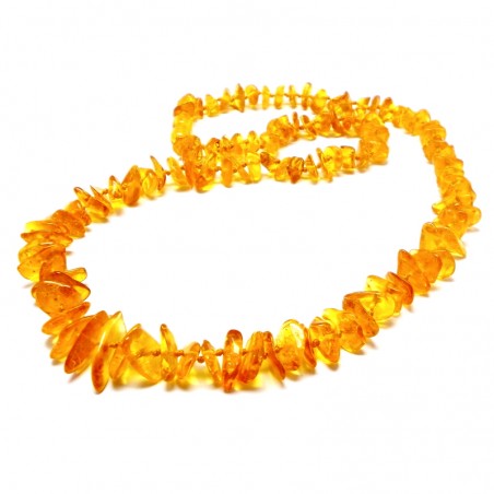 KORALE Z BURSZTYNU BAŁTYCKIEGO