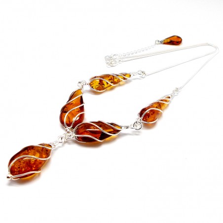SREBRNA KOLIA Z BURSZTYNEM