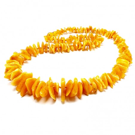 NASZYJNIK KORALE Z BURSZTYNU BAŁTYCKIEGO