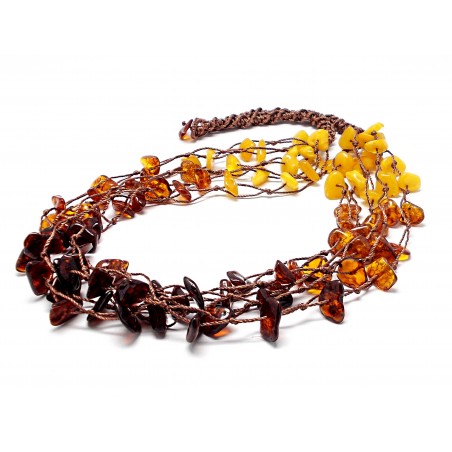 NASZYJNIK KORALE Z BURSZTYNU