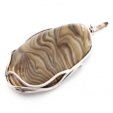 WISIOREK Z KRZEMIENIEM PASIASTYM