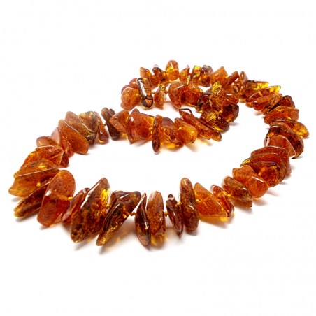 naszyjnik-z-bursztynem