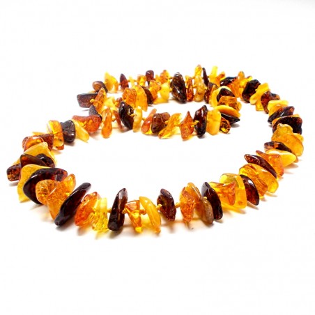 NASZYJNIK Z BURSZTYNU BAŁTYCKIEGO