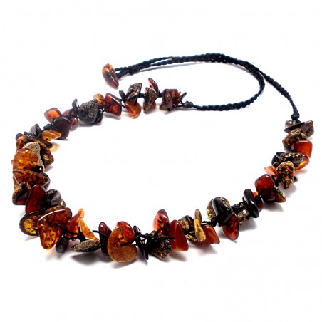 NASZYJNIK KORALE Z BURSZTYNEM
