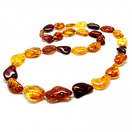 NASZYJNIK KORALE Z BURSZTYNU