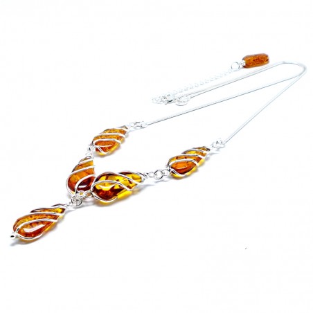 SREBRNA KOLIA Z BURSZTYNEM