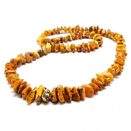 KORALE Z BURSZTYNU NIEOSZLIFOWANEGO
