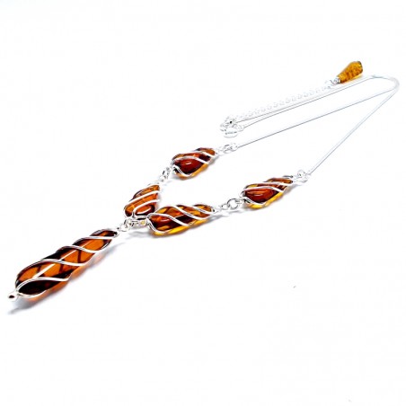 srebrny-naszyjnik-z-bursztynem