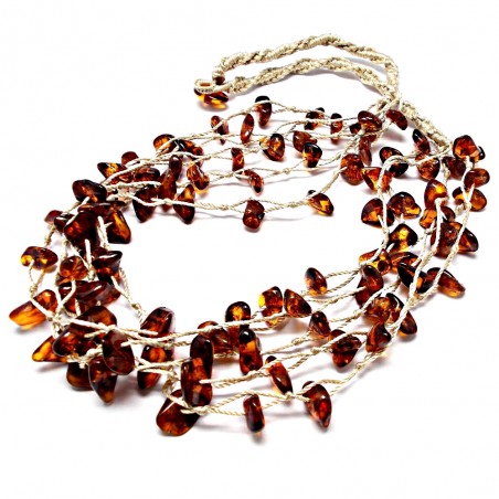 NASZYJNIK Z BURSZTYNEM