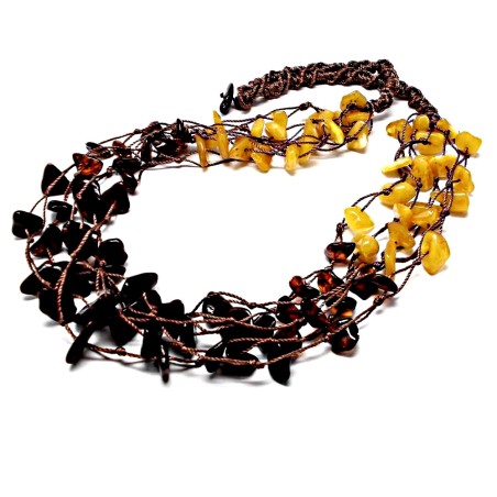 NASZYJNIK Z BURSZTYNU