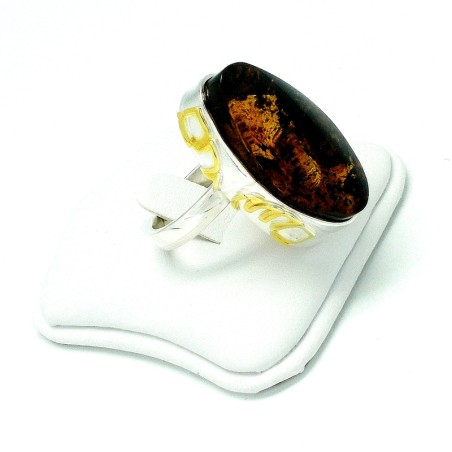 SREBRNY PIERŚCIONEK Z BURSZTYNEM