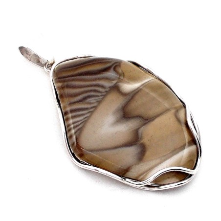 SREBRNY WISIOREK Z KRZEMIENIEM PASIASTYM