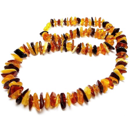 NASZYJNIK KORALE Z BURSZTYNU