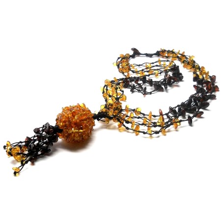 NASZYJNIK KORALE Z BURSZTYNU
