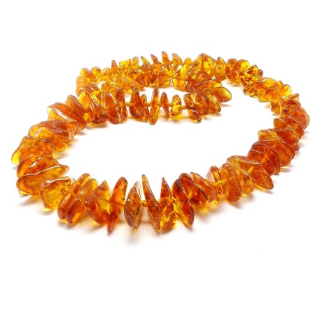 NASZYJNIK Z BURSZTYNU BAŁTYCKIEGO