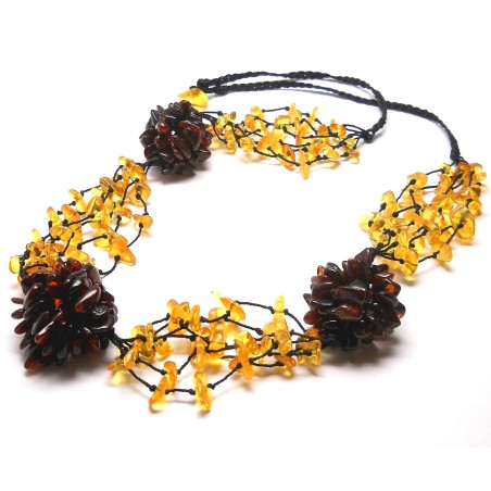 NASZYJNIK Z BURSZTYNU