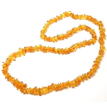 NASZYJNIK KORALE Z BURSZTYNU