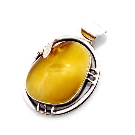 SREBRNY WISIOREK Z BURSZTYNEM