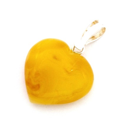 wisiorek-z-bursztynem