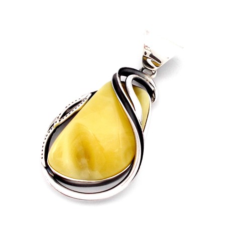 SREBRNY WISIOREK Z BURSZTYNEM BAŁTYCKIM