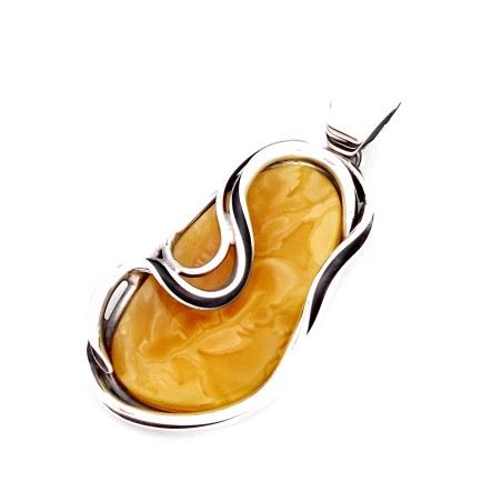 SERCE Z BURSZTYNU BAŁTYCKIEGO