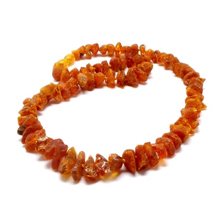 NASZYJNIK KORALE Z BURSZTYNU NIEOSZLIFOWANEGO