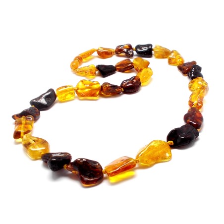 NASZYJNIK Z BURSZTYNU