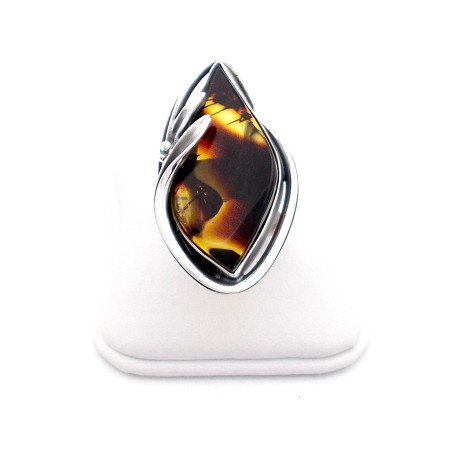 SREBRNY PIERŚCIONEK Z BURSZTYNEM