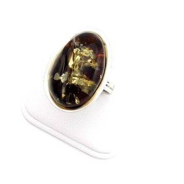 Pierścionek z bursztynem