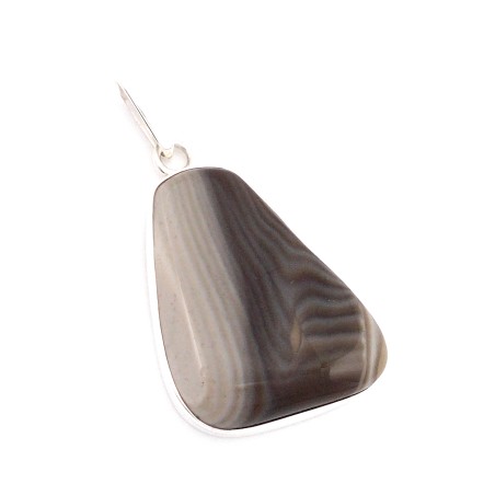 SREBRNY WISIOREK Z KRZEMIENIEM PASIASTYM