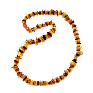 NASZYJNIK Z BURSZTYNU