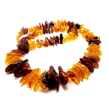 NASZYJNIK Z BURSZTYNU BAŁTYCKIEGO