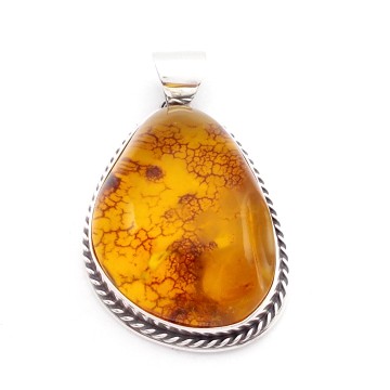 SREBRNY WISIOREK Z BURSZTYNEM BAŁTYCKIM