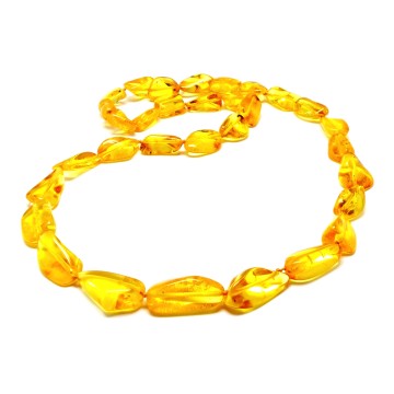 NASZYJNIK Z BURSZTYNU OSZLIFOWANEGO