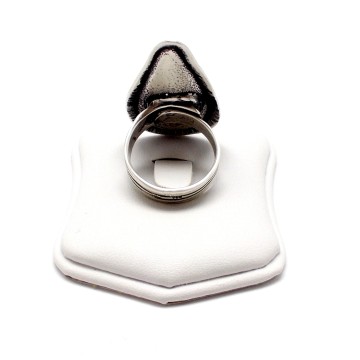 SREBRNY PIERŚCIONEK Z BURSZTYNEM