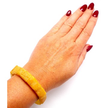 Bursztyn nieoszlifowany