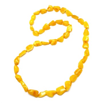 NASZYJNIK Z BURSZTYNU OSZLIFOWANEGO