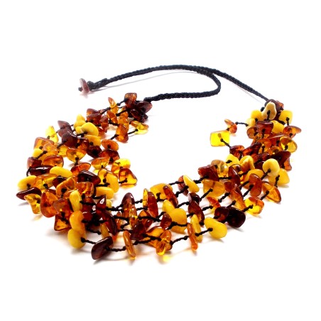 NASZYJNIK Z BURSZTYNU BAŁTYCKIEGO