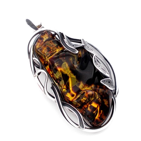 WISIOREK Z BURSZTYNEM