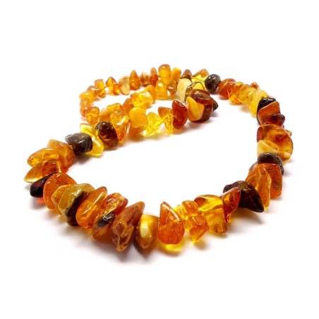 NASZYJNIK Z BURSZTYNU BAŁTYCKIEGO