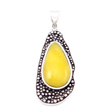 SREBRNY WISIOREK Z BURSZTYNEM