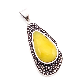 SREBRNY WISIOREK Z BURSZTYNEM