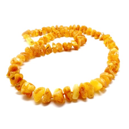 NASZYJNIK KORALE Z BURSZTYNU NIEOSZLIFOWANEGO