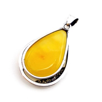 SREBRNY WISIOREK Z BURSZTYNEM BAŁTYCKIM