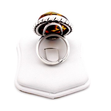 SREBRNY PIERŚCIONEK Z BURSZTYNEM