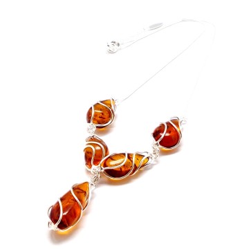 SREBRNA KOLIA Z BURSZTYNEM