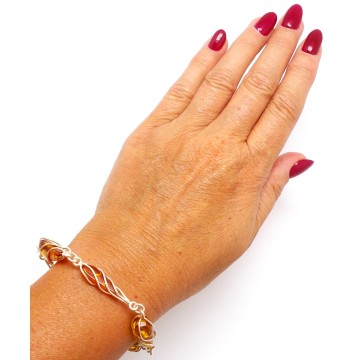 SREBRNA BRANSOLETKA Z BURSZTYNEM