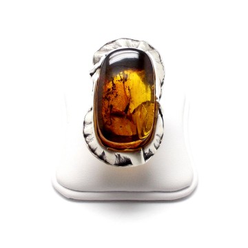 SREBRNY PIERŚCIONEK Z BURSZTYNEM