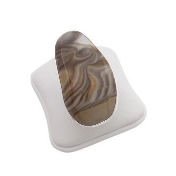 Krzemień pasiasty pierścionek