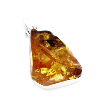 SREBRNY WISIOREK Z BURSZTYNEM